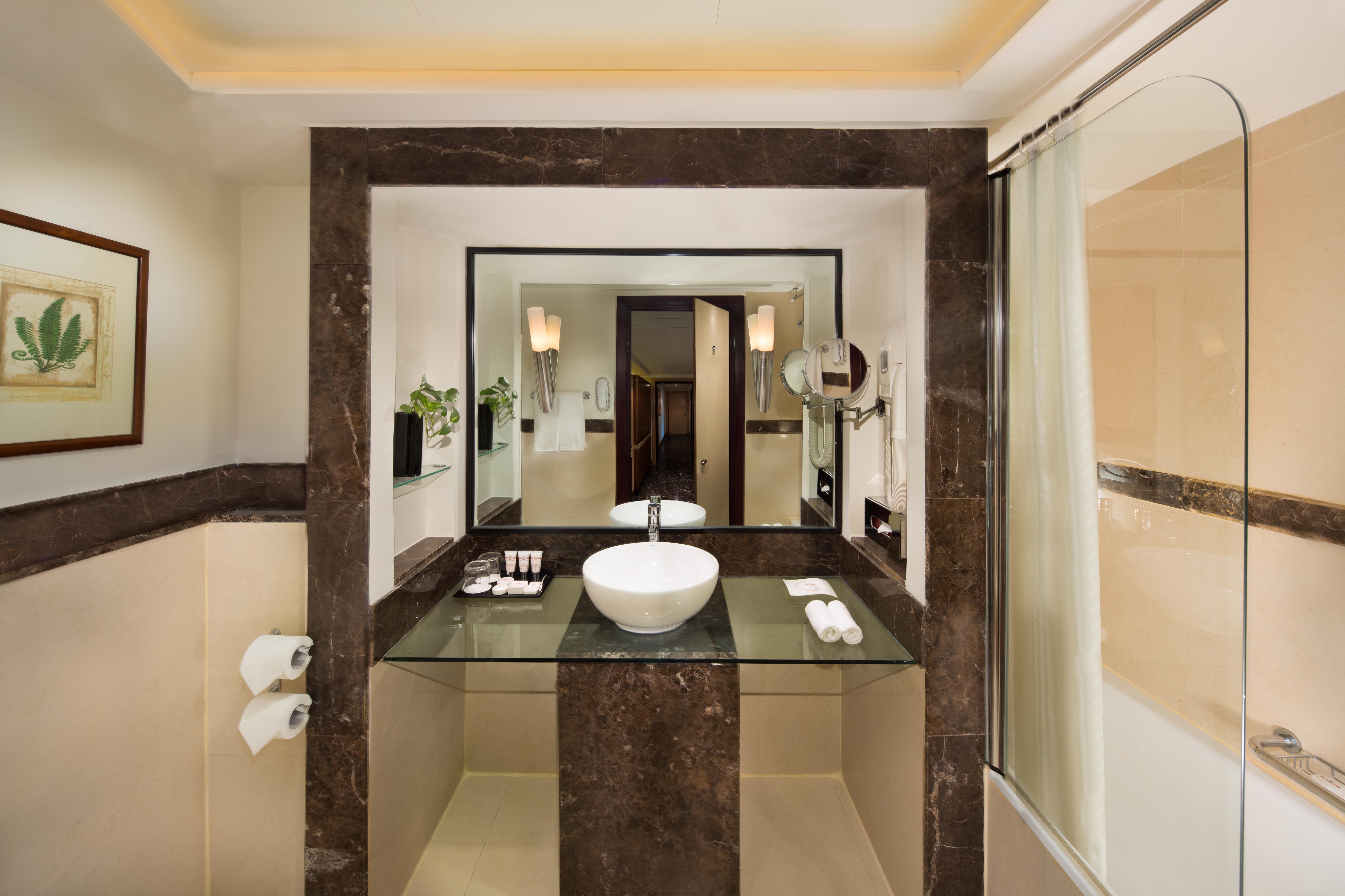 Marco Polo Hotel Dubai Bagian luar foto